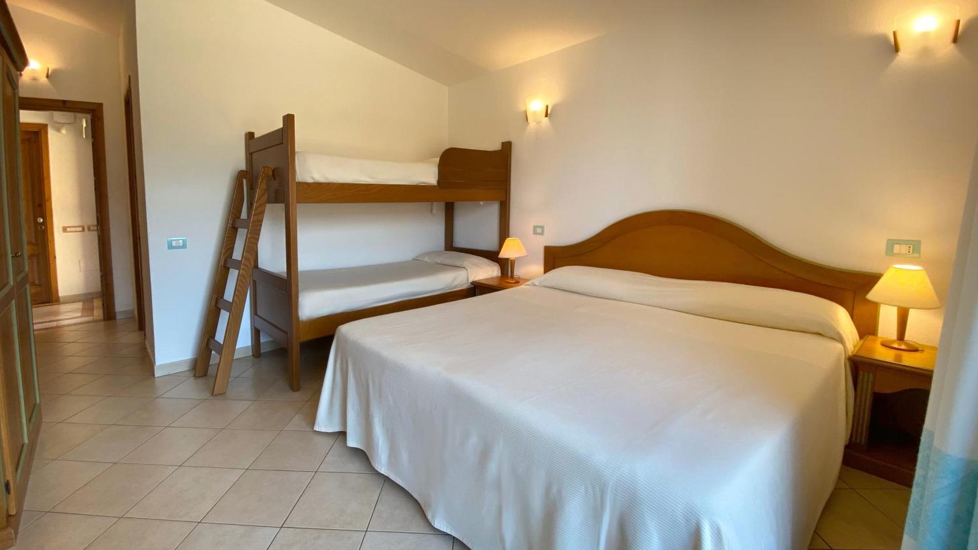 Le Anfore Hotel Villasimius Ngoại thất bức ảnh
