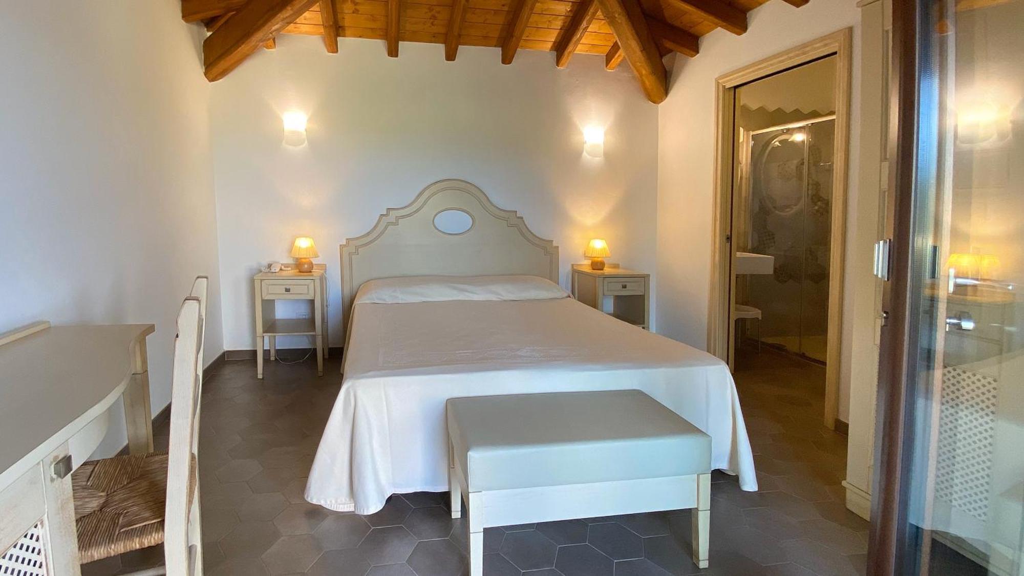 Le Anfore Hotel Villasimius Ngoại thất bức ảnh