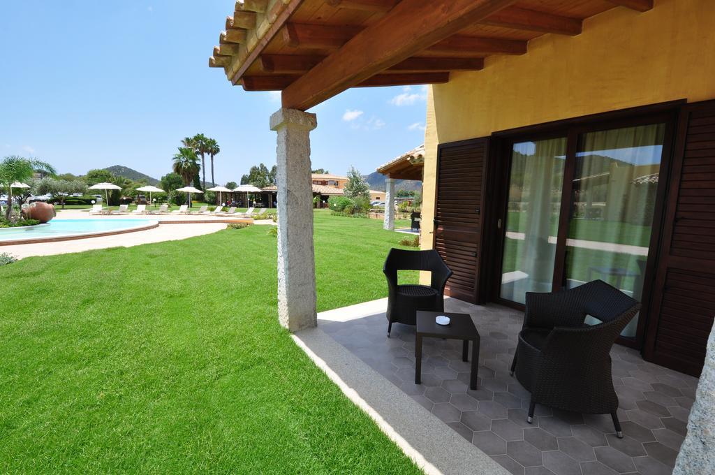 Le Anfore Hotel Villasimius Ngoại thất bức ảnh