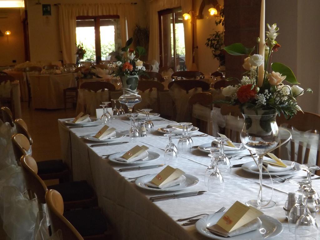 Le Anfore Hotel Villasimius Ngoại thất bức ảnh